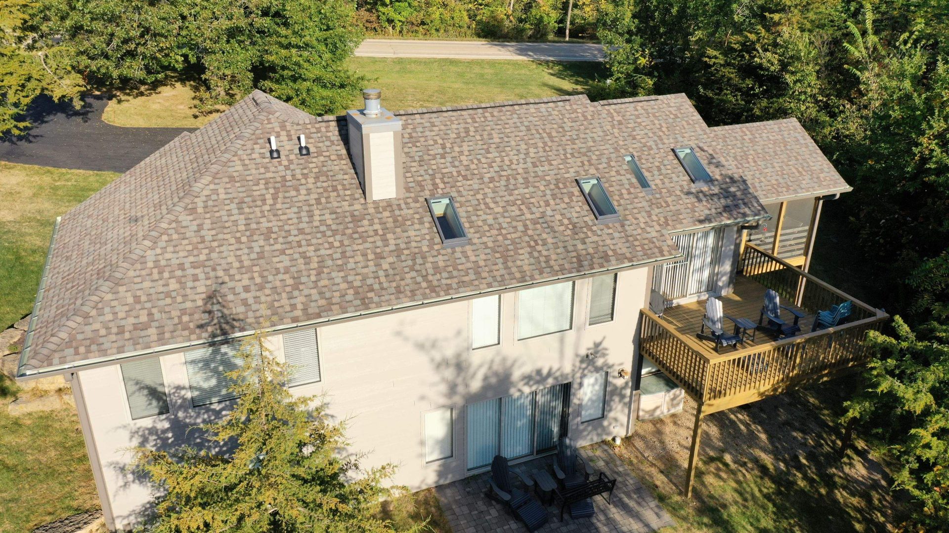Home with a new Landmark Pro dimensional shingle roof